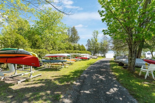 À proximité - 1215 Rue Aurélien, Magog, QC - Outdoor