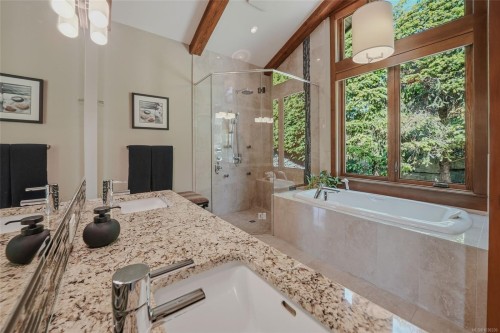 3230 Huntington Pl, Nanoose Bay, BC 