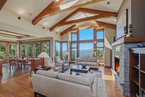 3230 Huntington Pl, Nanoose Bay, BC 