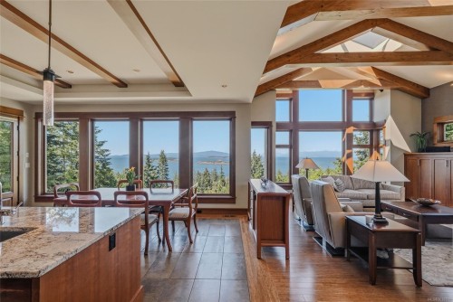 3230 Huntington Pl, Nanoose Bay, BC 