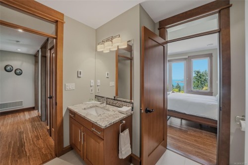 3230 Huntington Pl, Nanoose Bay, BC 