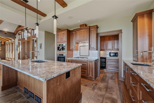 3230 Huntington Pl, Nanoose Bay, BC 