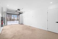 Garage - 