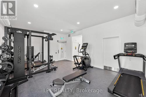 402 - 19B West Street N, Kawartha Lakes, ON - Indoor Photo Showing Gym Room