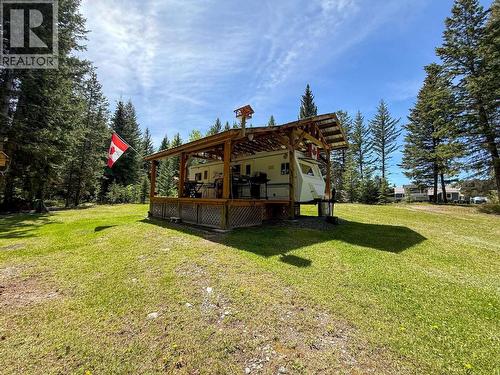 7532 Thomas Point Road, Sheridan Lake, BC - Outdoor With Deck Patio Veranda