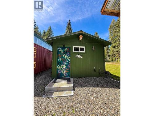 7532 Thomas Point Road, Sheridan Lake, BC - Outdoor
