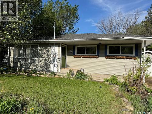 170 Elgin Crescent, Lumsden, SK - Outdoor