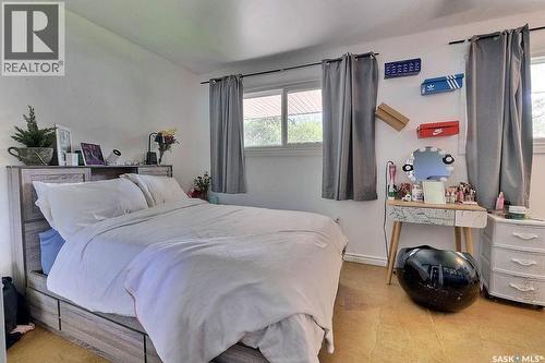 170 Elgin Crescent, Lumsden, SK - Indoor Photo Showing Bedroom