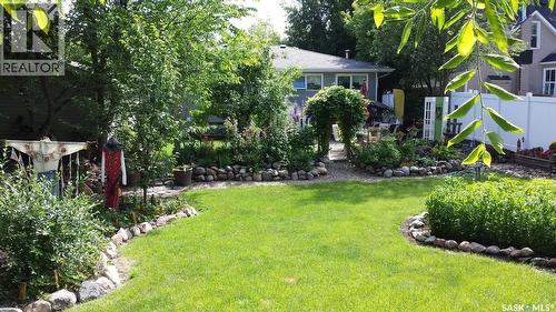 170 Elgin Crescent, Lumsden, SK - Outdoor