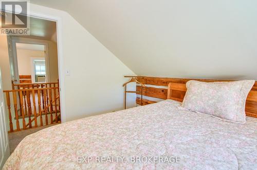 2740 Bolingbroke Road, Tay Valley, ON - Indoor Photo Showing Bedroom