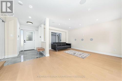 1611 Geta Circle, Pickering, ON - Indoor Photo Showing Other Room