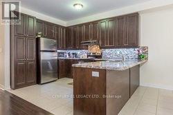 69 LORENZO CIRCLE Brampton, ON L6R 3N4