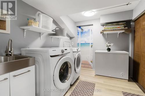 1031 Marley Crescent, Burlington, ON - Indoor Photo Showing Laundry Room