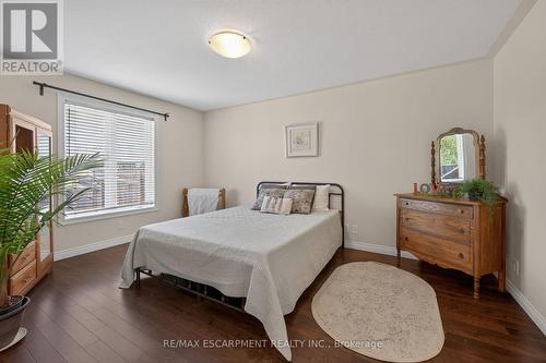 10 Emily Street, Haldimand, ON - Indoor Photo Showing Bedroom