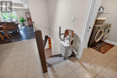 10 Emily Street, Haldimand, ON - Indoor Photo Showing Other Room