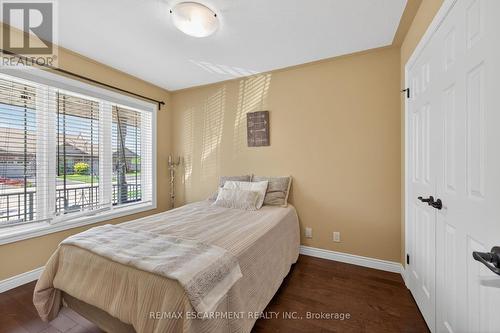 10 Emily Street, Haldimand, ON - Indoor Photo Showing Bedroom