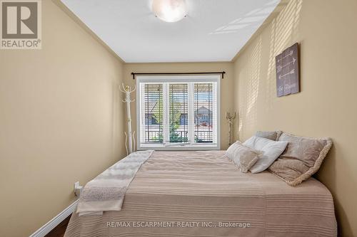 10 Emily Street, Haldimand, ON - Indoor Photo Showing Bedroom
