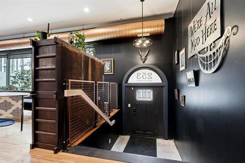 251 Princess St, Winnipeg, MB 