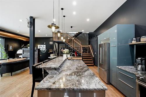 251 Princess St, Winnipeg, MB 