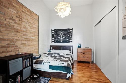 251 Princess St, Winnipeg, MB 