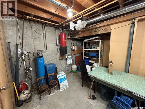 310 2Nd Avenue S, Rockglen, SK - Indoor Photo Showing Basement
