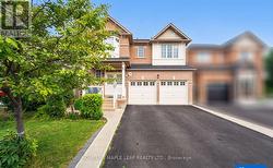 27 HARDGATE CRESCENT Brampton, ON L7A 3V7