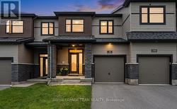 45 FINGLAS COURT N Ottawa, ON K2J 6Y6