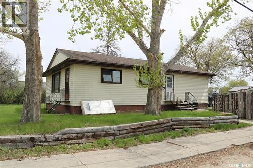 202 Main Street, Young, SK - Outdoor