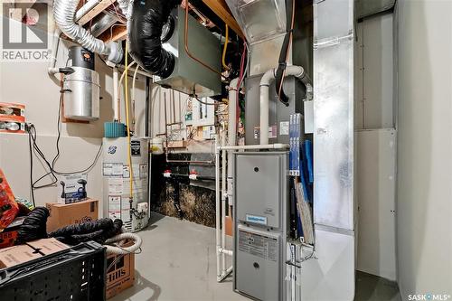 627 Paton Way, Saskatoon, SK - Indoor Photo Showing Basement