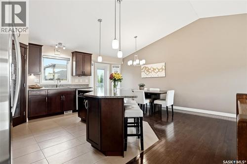 627 Paton Way, Saskatoon, SK - Indoor Photo Showing Kitchen With Upgraded Kitchen