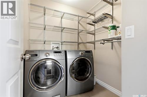 627 Paton Way, Saskatoon, SK - Indoor Photo Showing Laundry Room