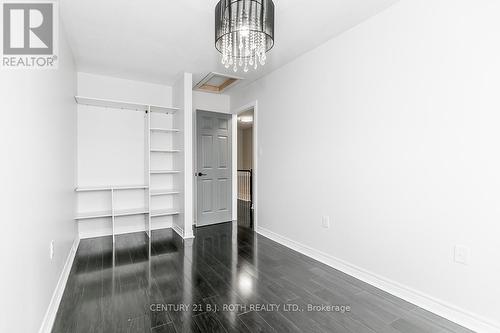 18 - 430 Mapleview Drive E, Barrie, ON - Indoor