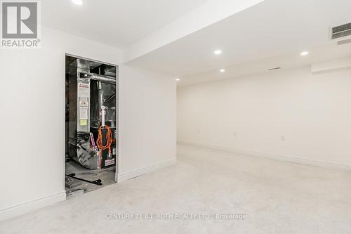 18 - 430 Mapleview Drive E, Barrie, ON - Indoor