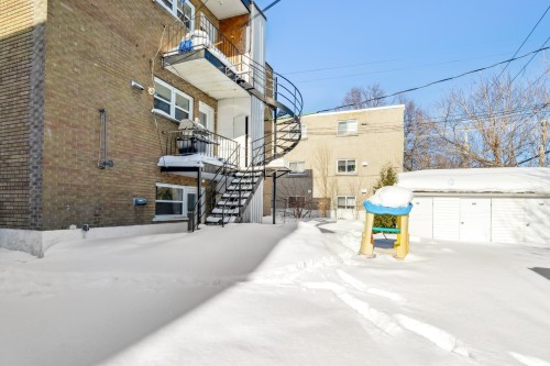 Cour - 186 Rue St-Pierre, Sainte-Thérèse, QC - Outdoor
