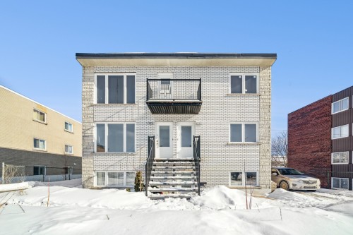 Façade - 186 Rue St-Pierre, Sainte-Thérèse, QC - Outdoor
