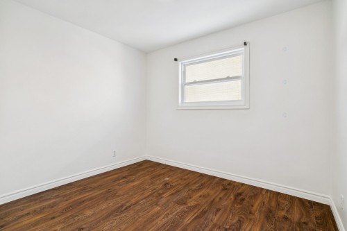 Chambre à coucher - 186 Rue St-Pierre, Sainte-Thérèse, QC - Indoor Photo Showing Other Room