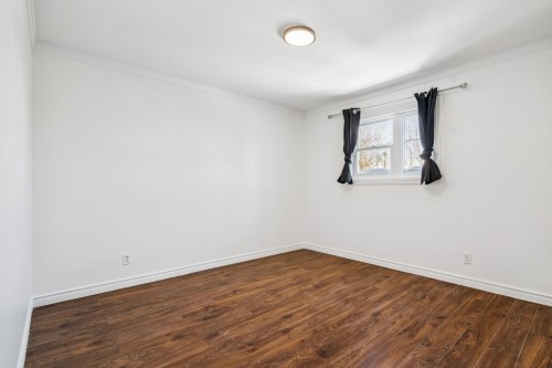 Chambre à coucher principale - 186 Rue St-Pierre, Sainte-Thérèse, QC - Indoor Photo Showing Other Room