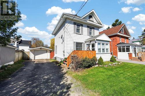 438 RUSSELL STREET  Midland, ON L4R 3A9