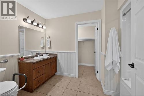 10 Emily Street, Hagersville, ON - Indoor Photo Showing Bathroom