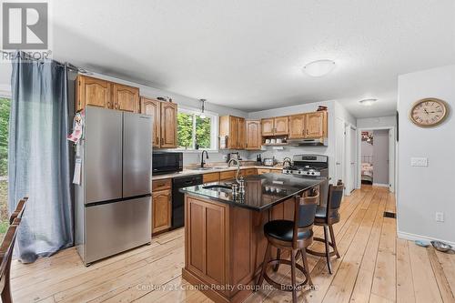 1937 Mumford Road, Highlands East (Cardiff Ward), ON - Indoor Photo Showing Kitchen