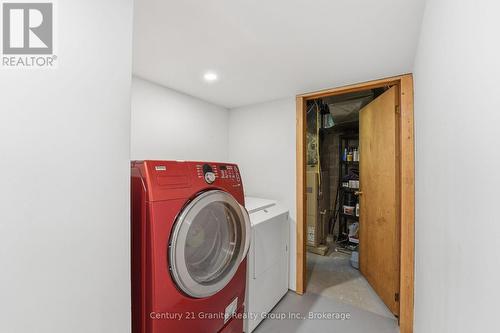 1937 Mumford Road, Highlands East (Cardiff Ward), ON - Indoor Photo Showing Laundry Room