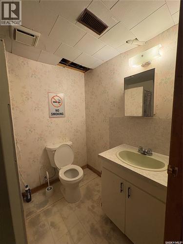 660 Alberta Avenue, Foam Lake, SK - Indoor Photo Showing Bathroom