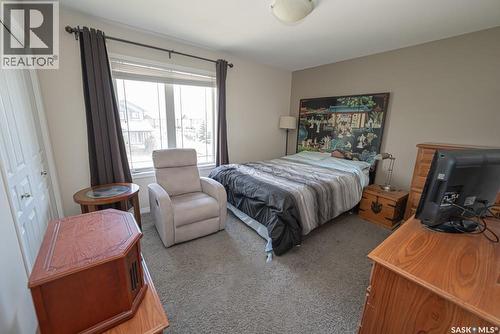 363 Levalley Cove, Saskatoon, SK - Indoor Photo Showing Bedroom