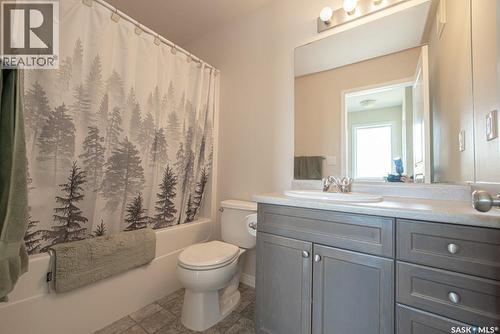 363 Levalley Cove, Saskatoon, SK - Indoor Photo Showing Bathroom