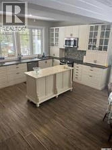 20 Nipew Place, Candle Lake, SK - Indoor Photo Showing Kitchen