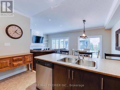 12 Pearcey Crescent, Barrie, ON - Indoor Photo Showing Kitchen With Double Sink