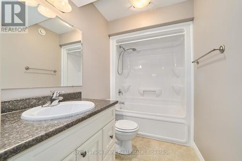 11 Fox Den Drive, Brighton, ON - Indoor Photo Showing Bathroom