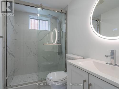 63 Champlain Avenue, Hamilton, ON - Indoor Photo Showing Bathroom