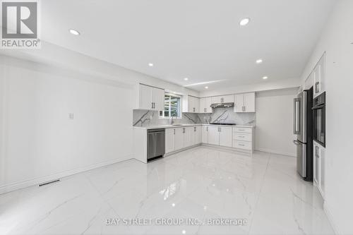 11 Riderwood Drive, Toronto, ON - Indoor Photo Showing Kitchen