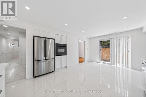 11 Riderwood Drive, Toronto, ON - Indoor